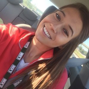 Meet your Posher, Karly